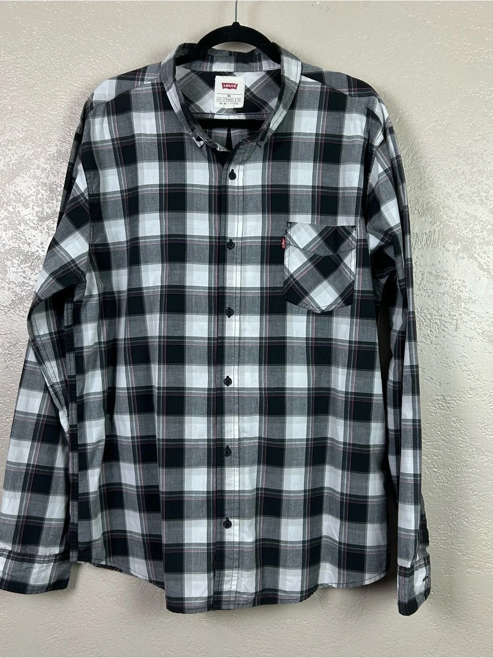 Choose 5for $30 Levi's Black, White & Gray Plaid Long-Sleeve Button-Down Shirt
